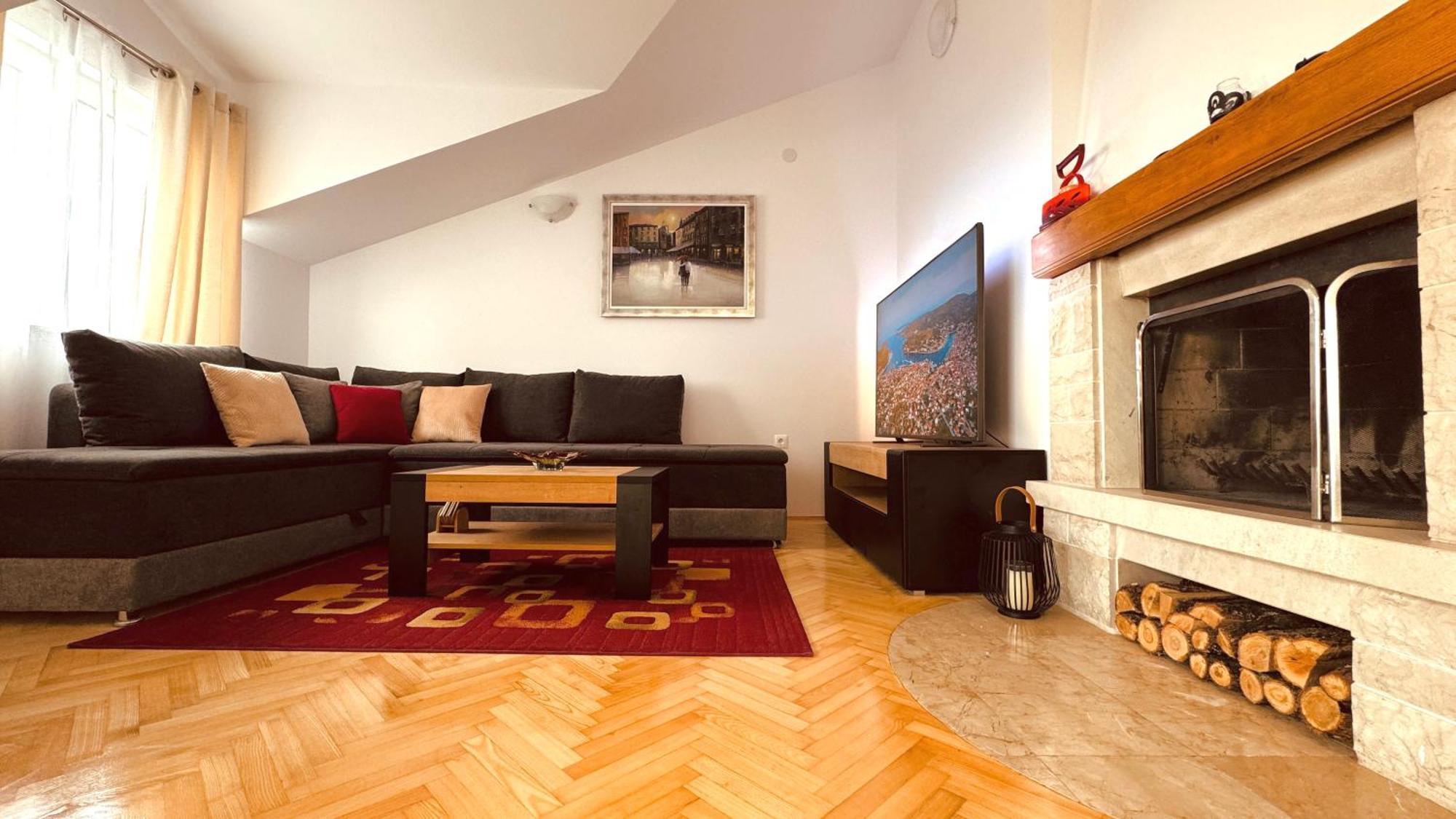 Penthouse Lapis Apartment Split Ngoại thất bức ảnh